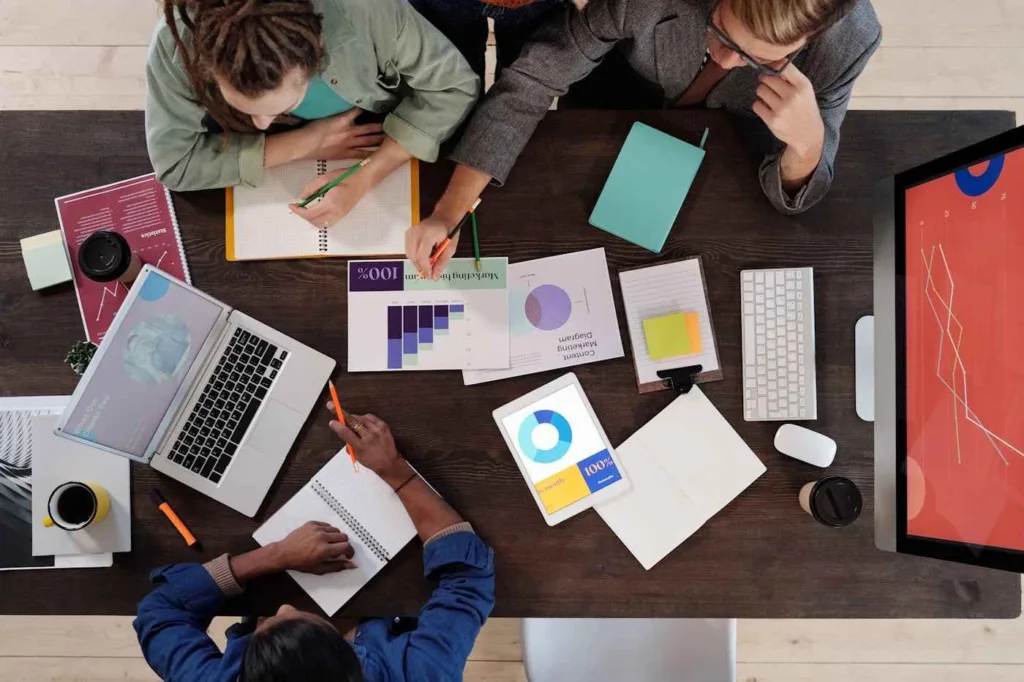 talentlms vs moodle