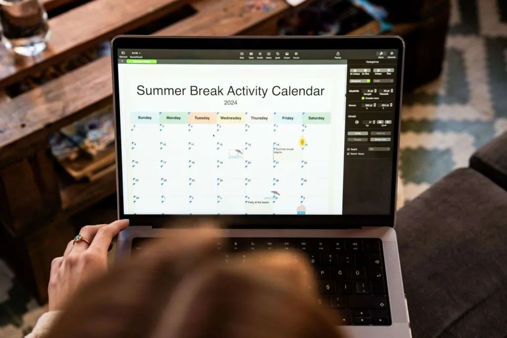 seasonal-workforce-training-scheduling